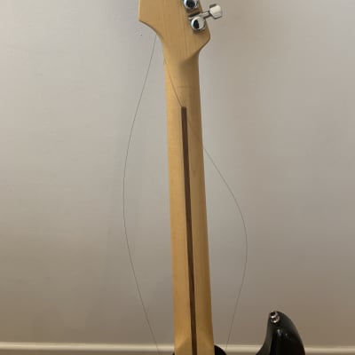 Fender - American Deluxe Stratocaster HSS (2005), Maple Fingerboard, 3-Color Sunburst image 7