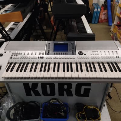 Yamaha PSR S700 image 2