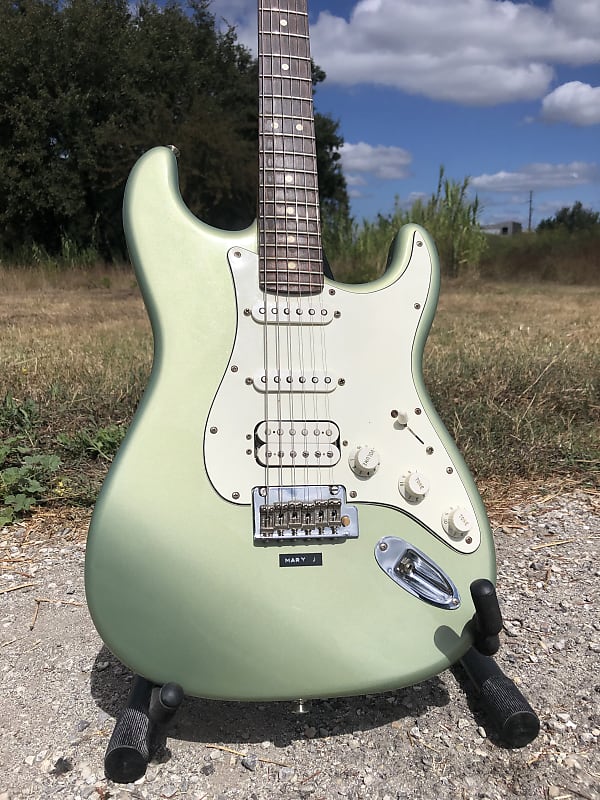 ギター Player Stratocaster SSH Sage Green Fender Player Stratocaster Sage Green Metallic | Fender