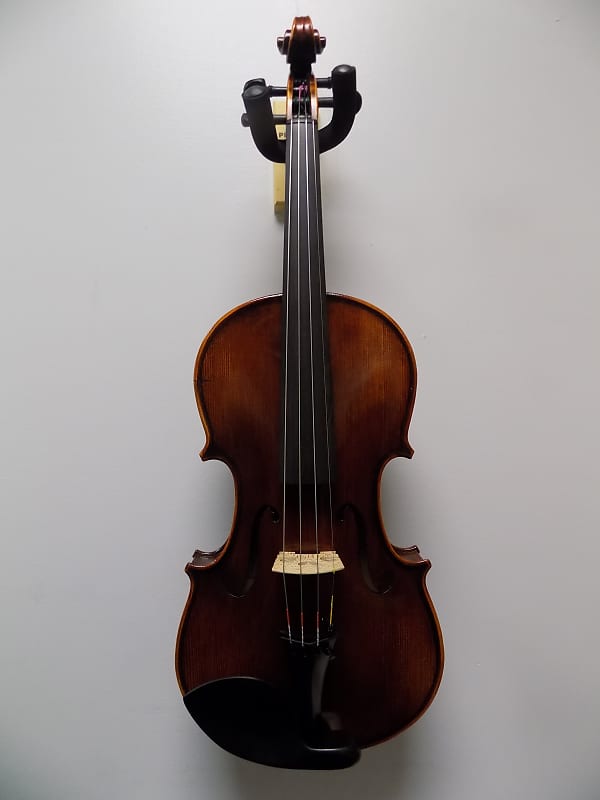 Eastman VL305 Andreas Eastman 4/4 Violin w/ Cadenza Bow & Lightweight Case