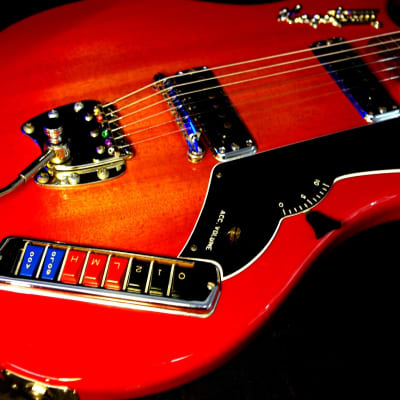 ギター Hagstrom Impala Cherry Sunburst Hagstrom Impala Retroscape Electric Guitar in Cherry