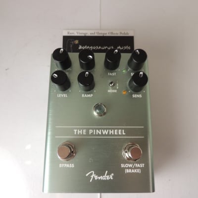 Fender The Pinwheel Rotary Speaker Emulator