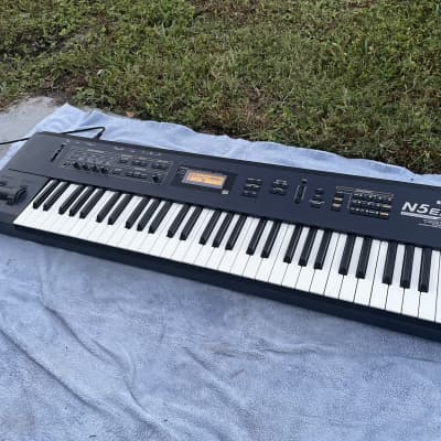 Korg N5EX 61-Key Music Synthesizer 1990s - Black