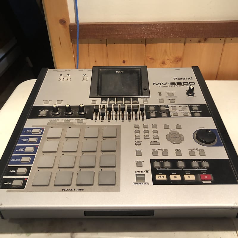 Roland MV-8800 Production Studio Sampler and Workstation