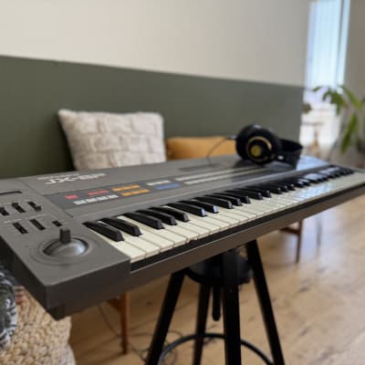 Roland JX-8P (Mid-1980's)