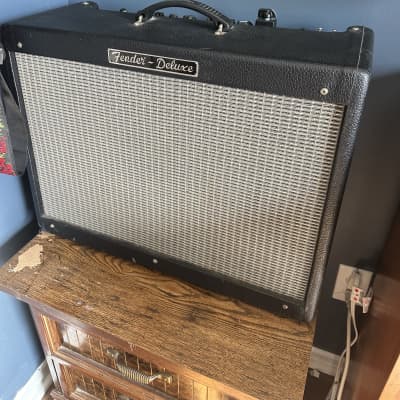 Fender Hot Rod Deluxe 3-Channel 40-Watt 1x12