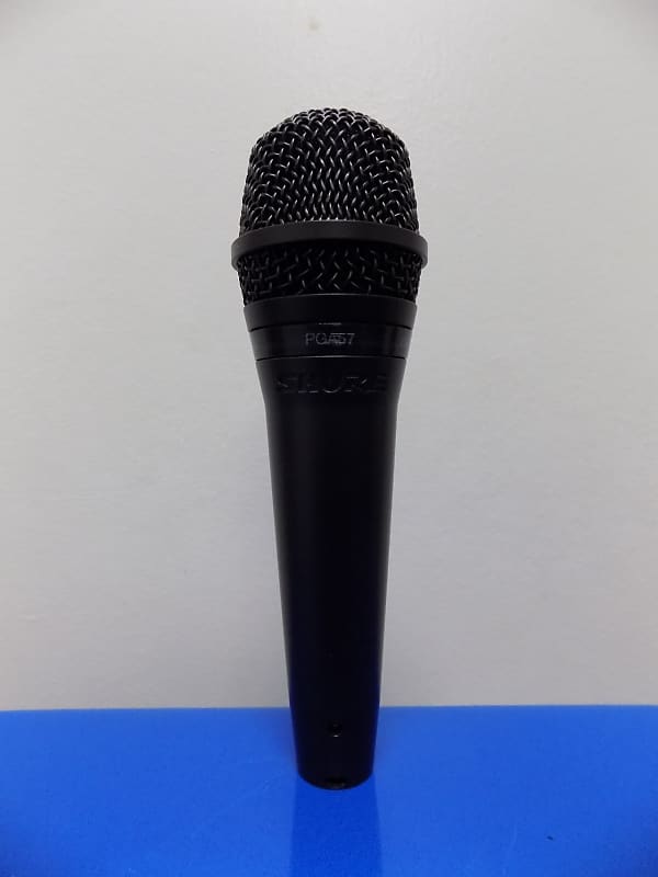 Shure PGA57 Cardioid Dynamic Instrument Microphone w/ XLR-XLR Cable image 1