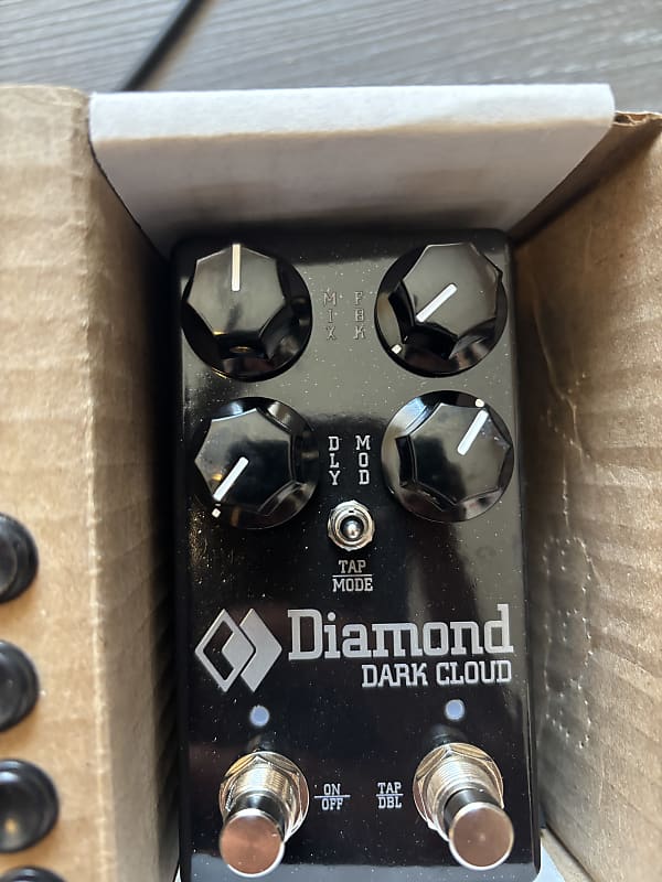 Diamond Dark Cloud