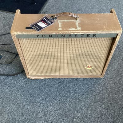 Magnatone Tonemaster 261 Tube Guitar Combo Amplifier image 1