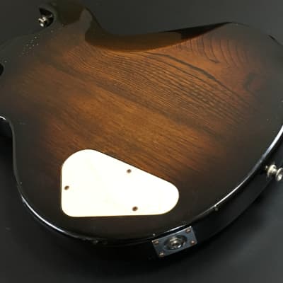 Aria pro II - Mystery Cardinal(?) Bass - Teardown and review