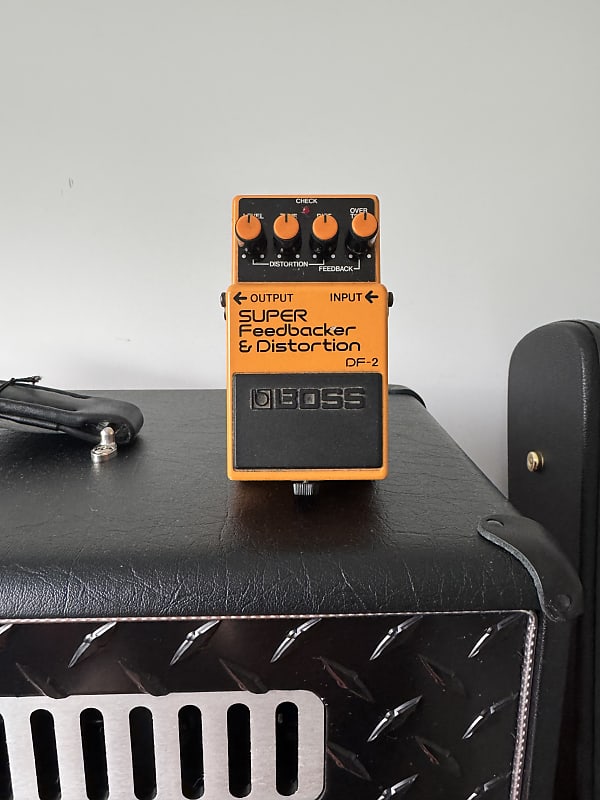 Boss DF-2 Super Feedbacker and Distortion 1985 - 1989