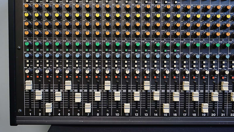 Tascam M-224 80's Vintage 24 Channel Analogue Mixer - 240V