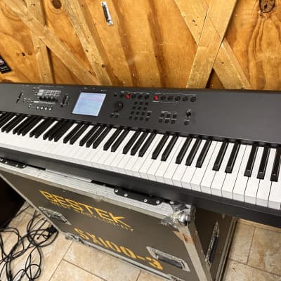 Korg M50 88-Key Music Workstation Keyboard