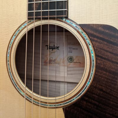 Taylor 618e Grand Orchestra Acoustic Electric Guitar Antique Blonde image 4