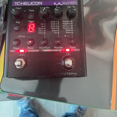 TC Helicon VoiceTone Synth