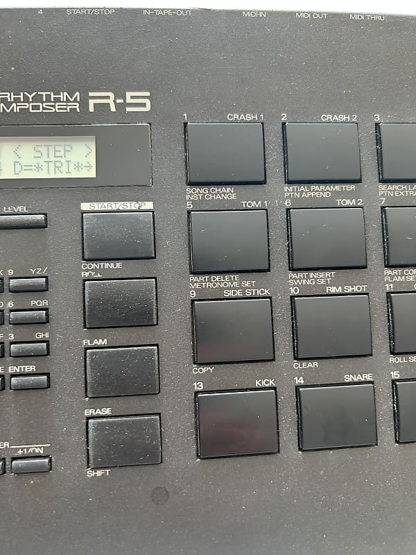 Roland HUMAN RHYTHM COMPOSER R-5