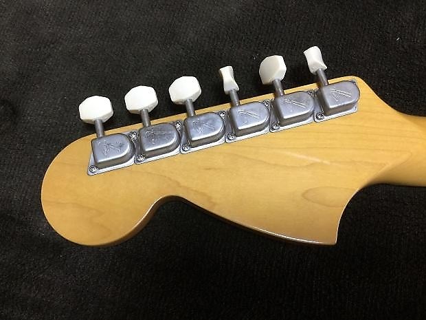 Fender Japan Mustang VSP オールラッカーリフィニッシュ ギター