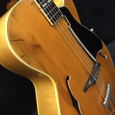 Gibson L-4C 1951 - Natural image 13