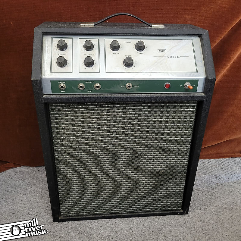Silvertone 1422 (Sears 40XL) Guitar Combo Amp Used