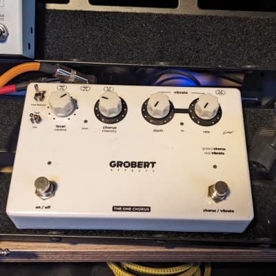 Grobert Effects The One Chorus Boss CE-1 Clone | Reverb