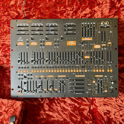 Behringer ARP 2600 semi modular analog synthesizer 2024 - Grey meanie