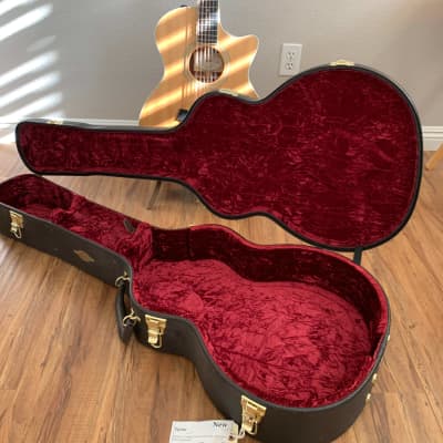 Taylor GA-12 (Custom Built To Order) Grand Auditorium body 2019 Gloss Indian Rosewood/Sitka Spruce image 2