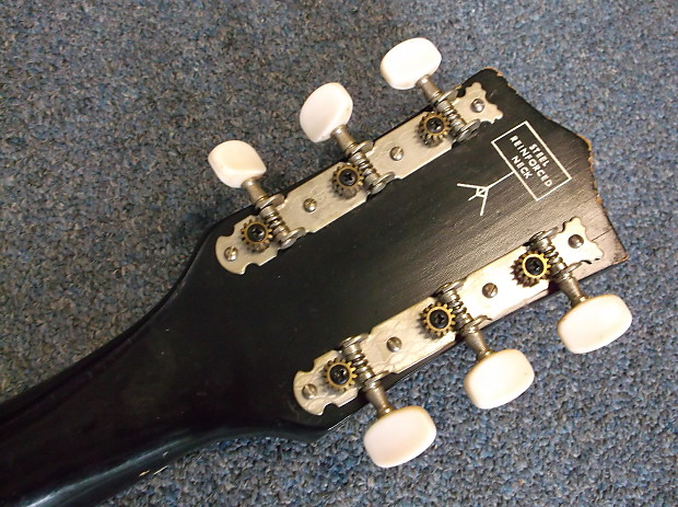 Truetone Acoustic 60's Cool guitar!