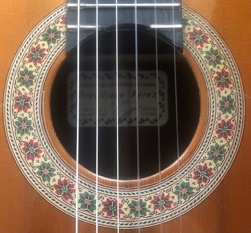 Graciliano perez store flamenco guitar