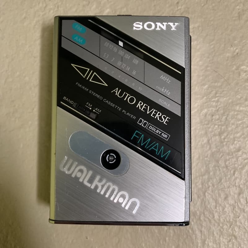 Popular Sony WM-F100ii