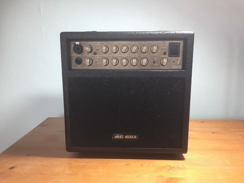 Markbass Markacoustic AC 601 amplifier. Looks and plays new - Very Nice!