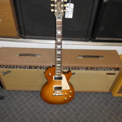 Gibson Les Paul Tribute 2021 - sunburst image 2