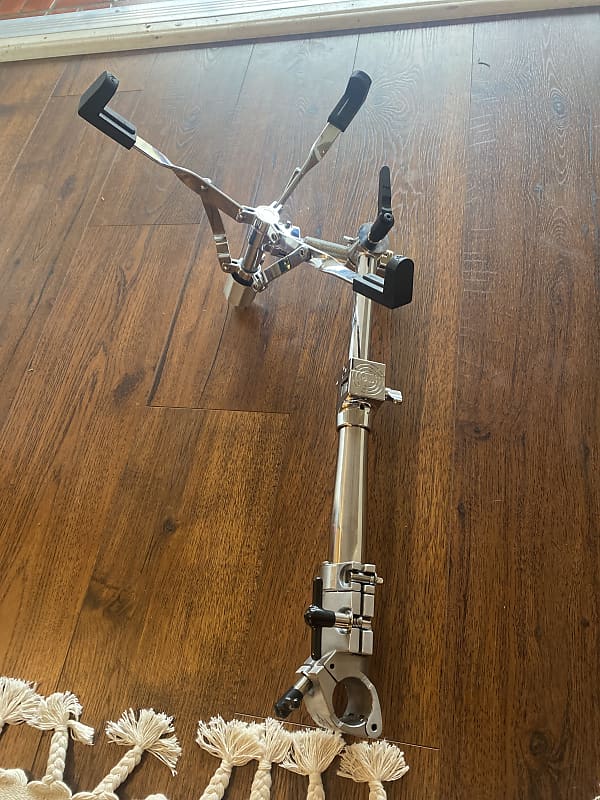 DW Floating Snare Basket for 13” and up snares Reverb