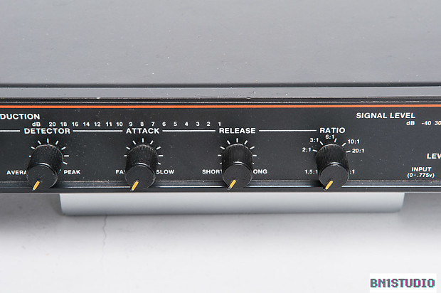 UREI / JBL 7110 Compressor / Limiter | Reverb