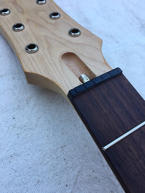 Warmoth sales hombre neck