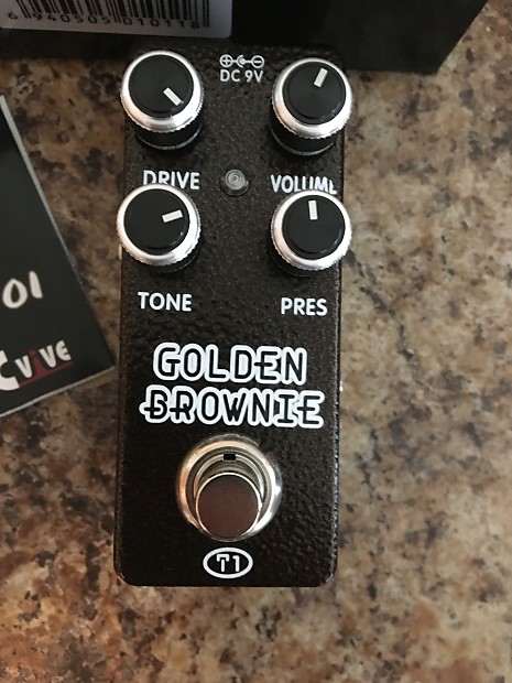 Xvive XT1 Golden Brownie Distortion Pedal by Thomas Blug