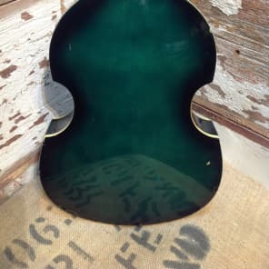 Greco Vintage Violin Electric Bass Guitar Green Sunburst image 9