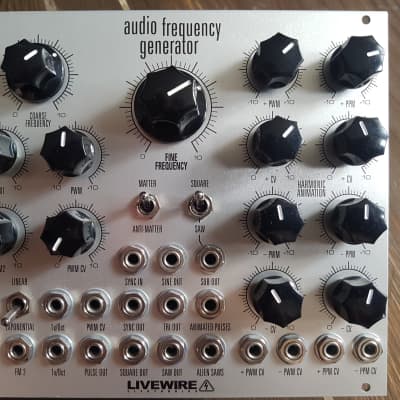Livewire Electronics Audio Frequency Generator Silver image 1