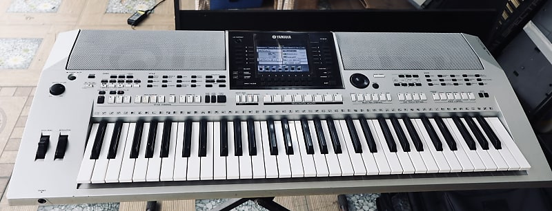 Yamaha PSR-S900 キーボード ヤマハ | PSR-S900 - ポータブルキーボード - 概要