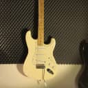 Fender Stratocaster 2012 weiß