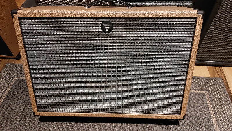 VBoutique VCabOs 1x12 Oversized Brown Bronco - unloaded Speaker Cabinet For Large Heads image 1
