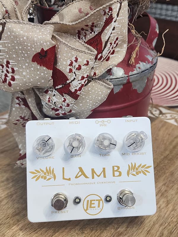 Jet Pedals Lamb White Reverb