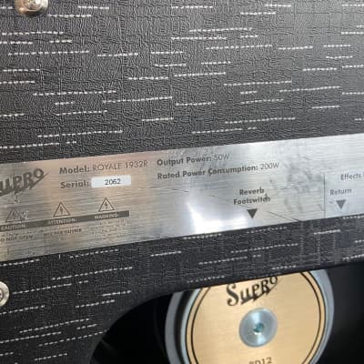 Supro Model 1932R Royale 50-Watt 1x12" Guitar Combo Amplifier - B stock image 7