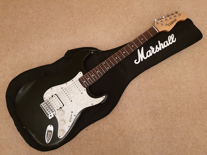 Rocket Rocket Deluxe by Marshall - Stratocaster Copy Black | Reverb