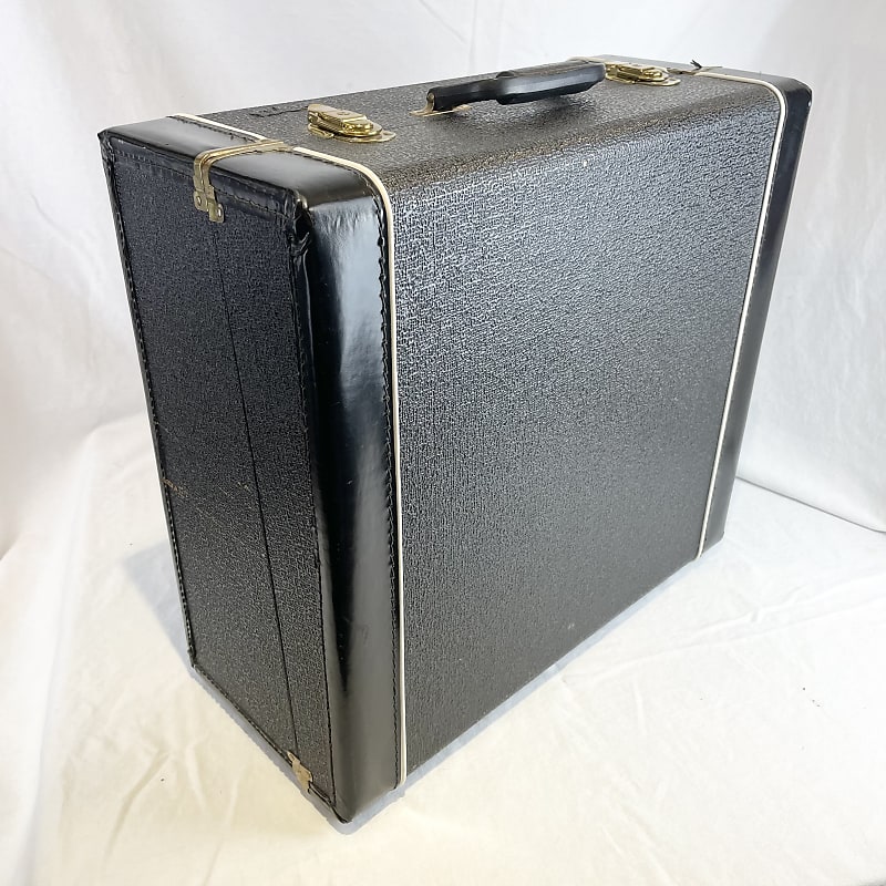 NEW Black Italian Accordion Hard Case 17.5