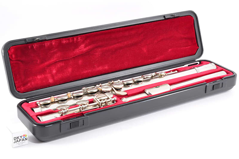 Yamaha YFL-211 II Concert Flute Silver w/HardCase Made in | Reverb