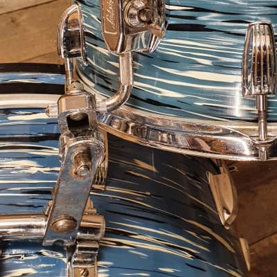 Ludwig Classic Maple USA 1976 blue oyster pearl image 13
