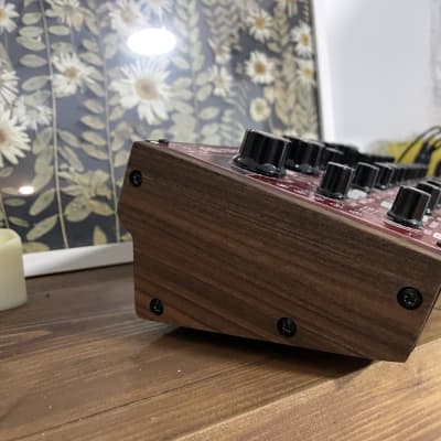 Behringer walnut side panel for behringer CAT, Model D, K-2, Neutron, and Pro-1.