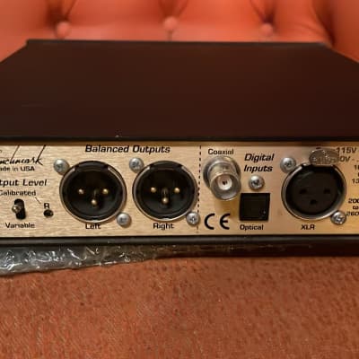 Benchmark DAC1 2-Channel 24-Bit 96kHz D/A Converter 2000s - Black image 2
