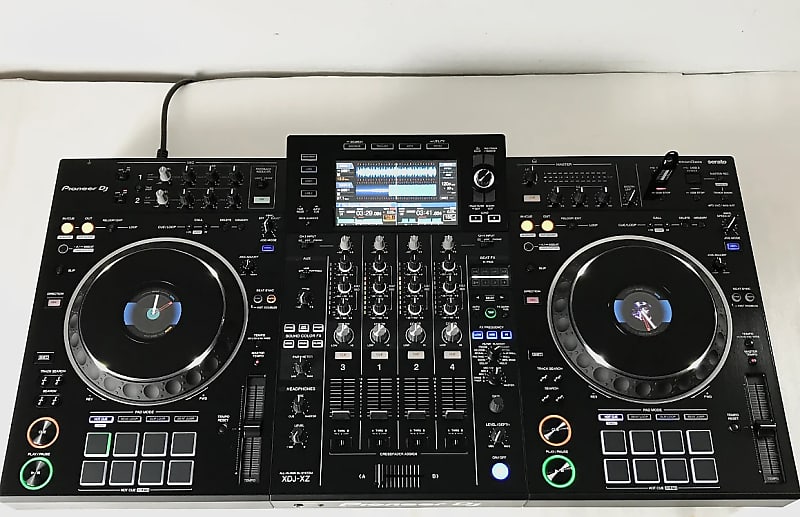 XDJ-XZ Pioneer with original box