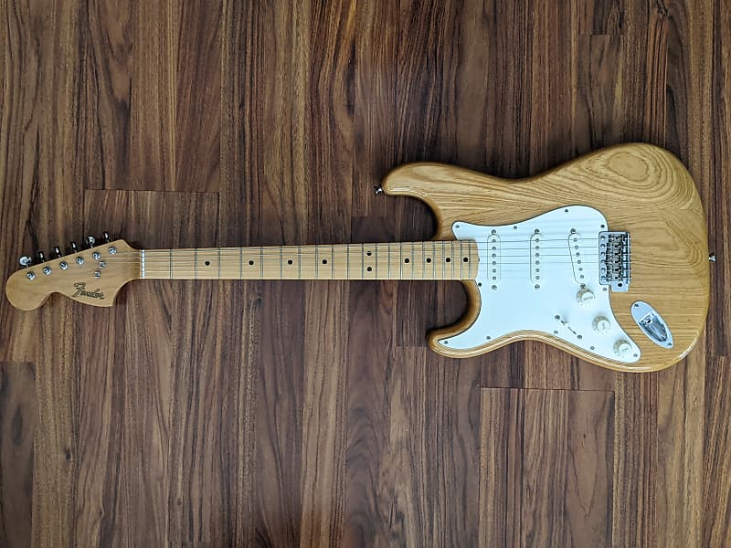 Fender フェンダー American Ultra II Stratocaster Left-Hand